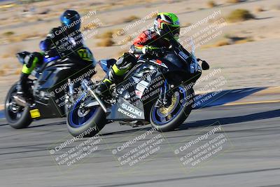 media/Jan-08-2022-SoCal Trackdays (Sat) [[1ec2777125]]/Turn 11 (215pm)/